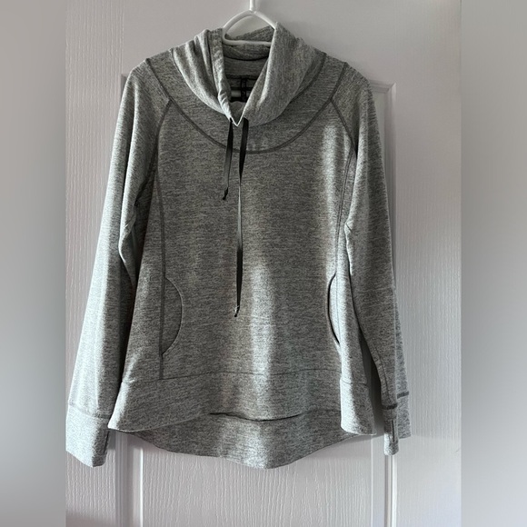 Kuhl Women's Large Lea Heather Gray Funnel sweater - Picture 9 of 10